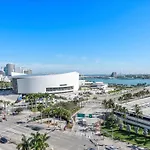 Mvr - Steps To Bayside Ftx & Brickell