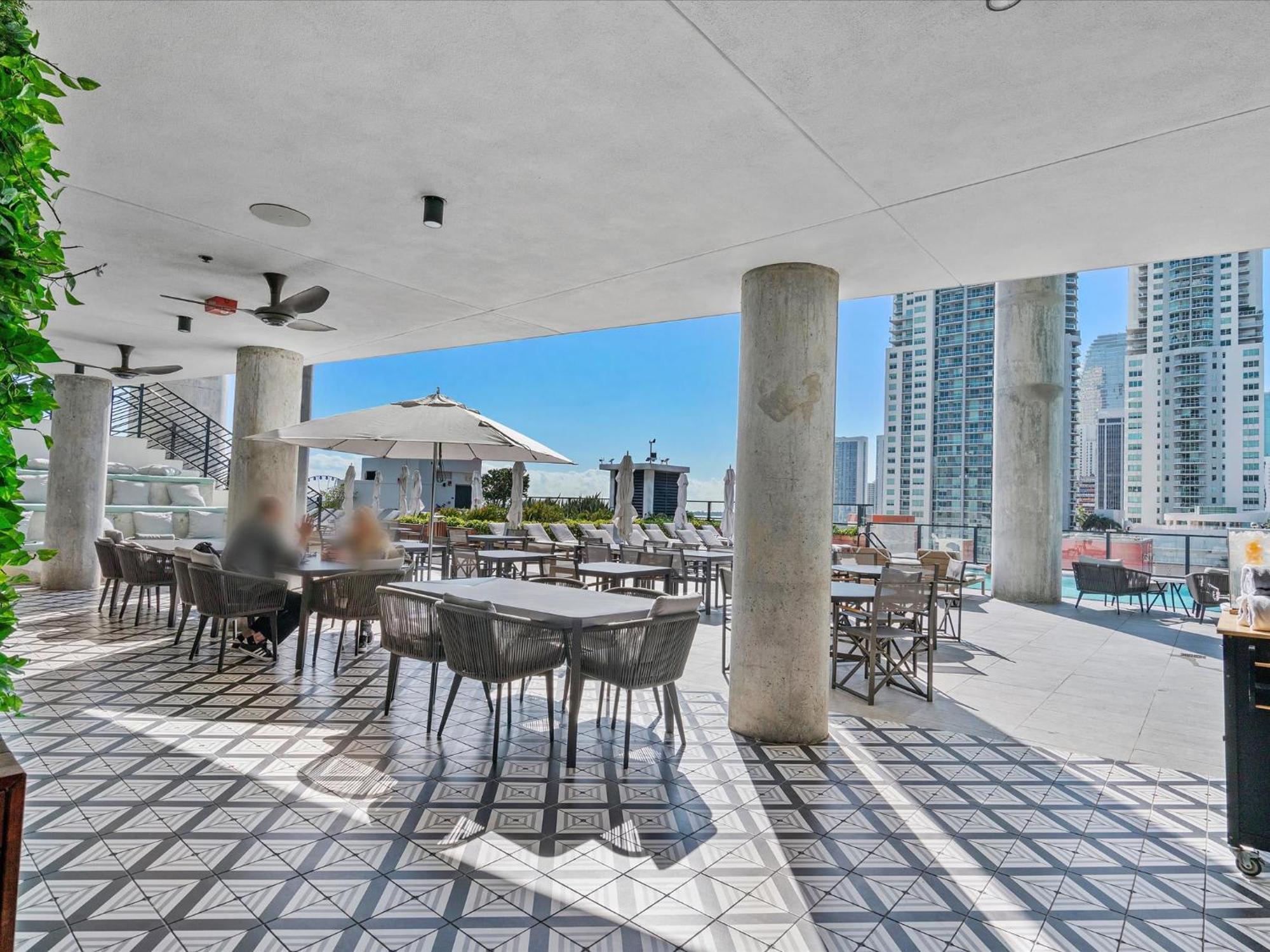 Mvr - Steps To Bayside Ftx & Brickell