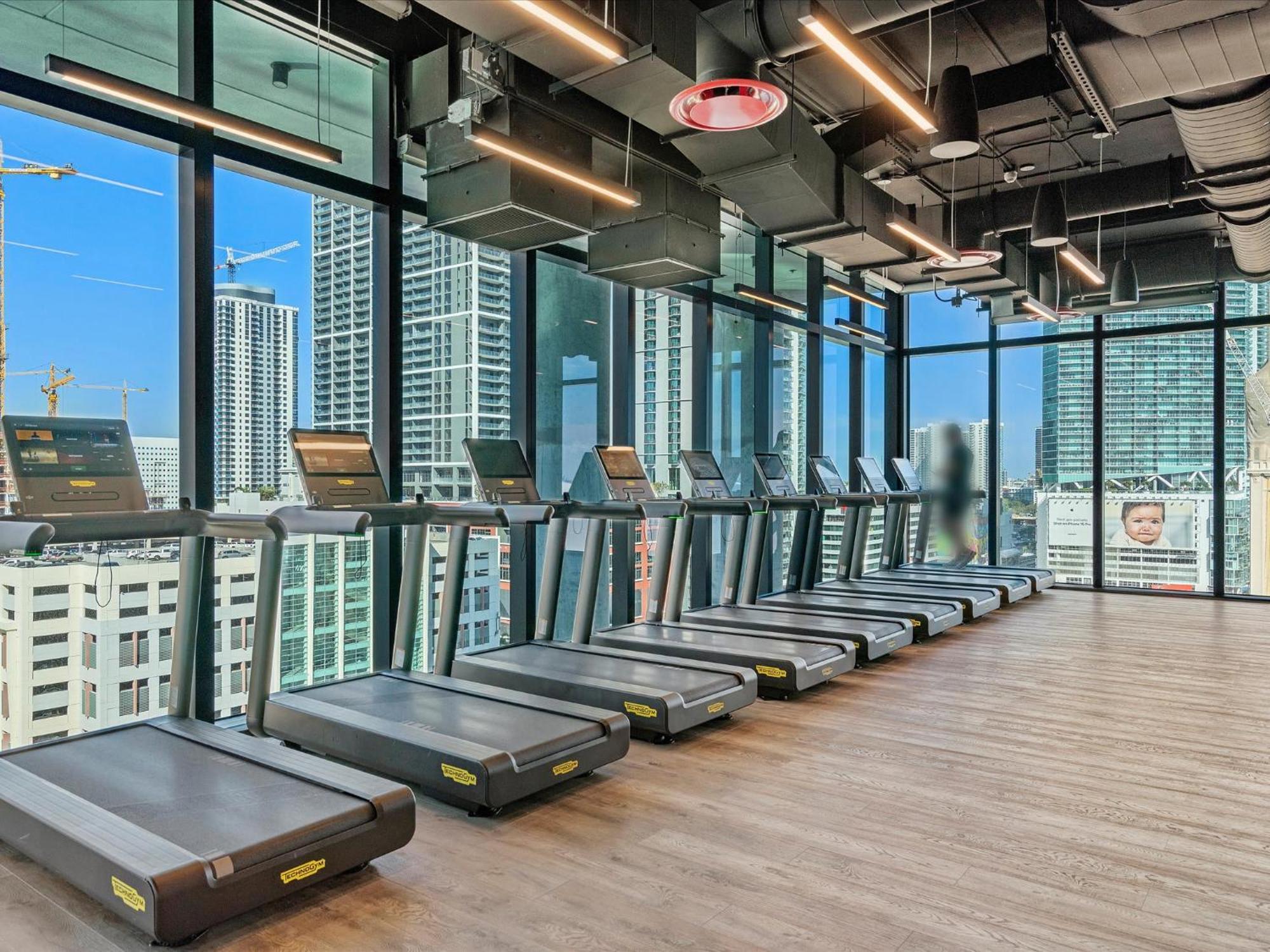 Mvr - Steps To Bayside Ftx & Brickell